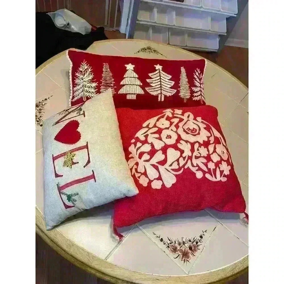 Holiday Throw Pillow Bundle of 3 Pillows - Picture 4 of 11